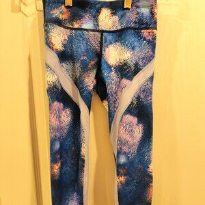 DSG Girls' Printed Pieced Capris (Size S, 8-9)